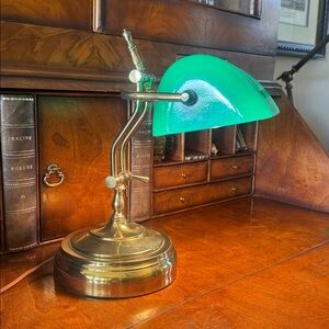 Elegant Vintage Brass Green Glass Banker's "Touch" Adjustable Desk Lamp